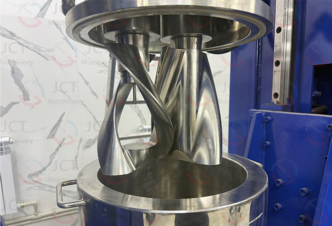 Вертикальный смеситель для пропеллента propellant vertical kneader
